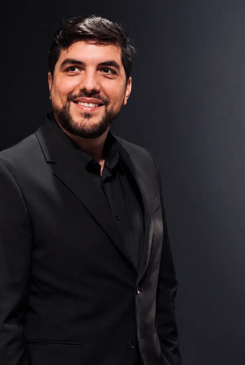 Rodrigo D. Ruiz-Díaz Perrier, Director de Perrier & Asociados